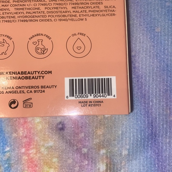 NIB Kenia Ontiveras Beauty glow and go kit - Picture 5 of 5